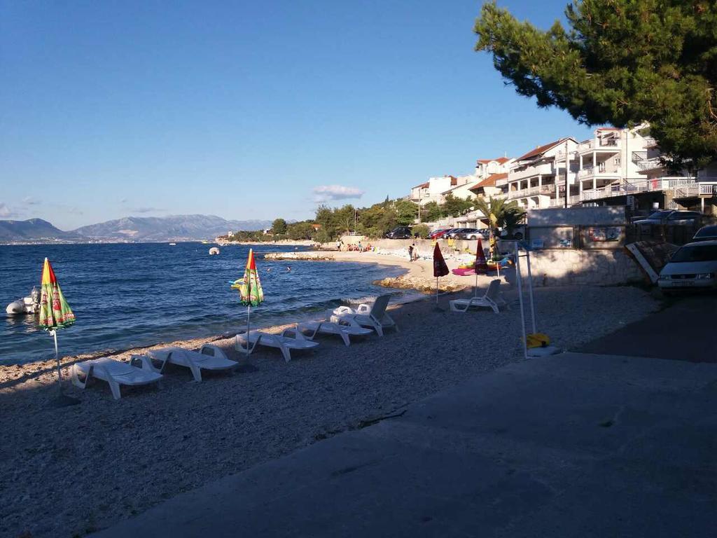 Apartments Paola Trogir Eksteriør bilde